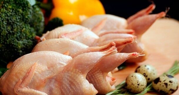 Güç için tavuk ve bıldırcın yumurtası